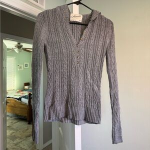 EUC HOODED SWEATER SIZE SMALL